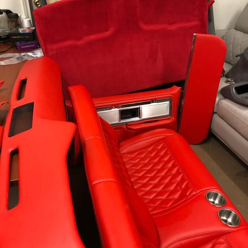 C10 Complete Interior - Image 6