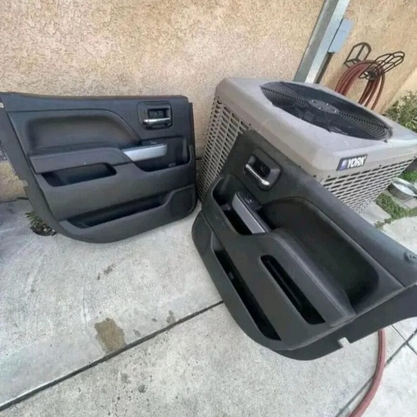 2014-18 Silverado Crew Cab Door Panels - Image 2