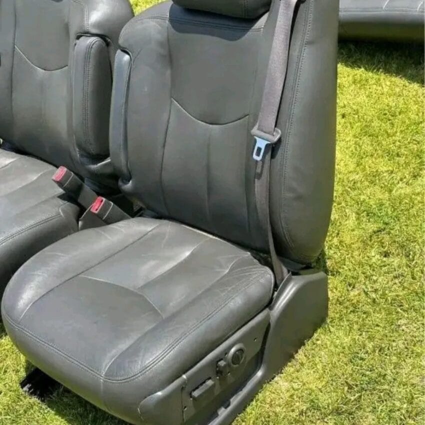 99-07 classic Chevrolet Silverado Leather seats - Image 3