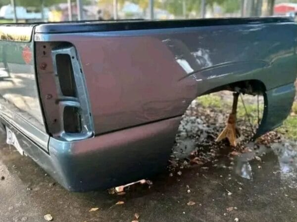 99-06 Silverado Crew Cab Bed