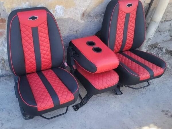 Chevy black/red seat