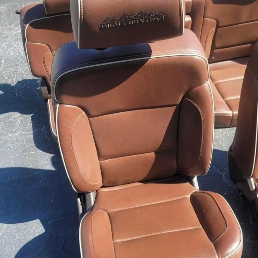 14-18 GMC Sierra Crew Cap Seats - Image 2