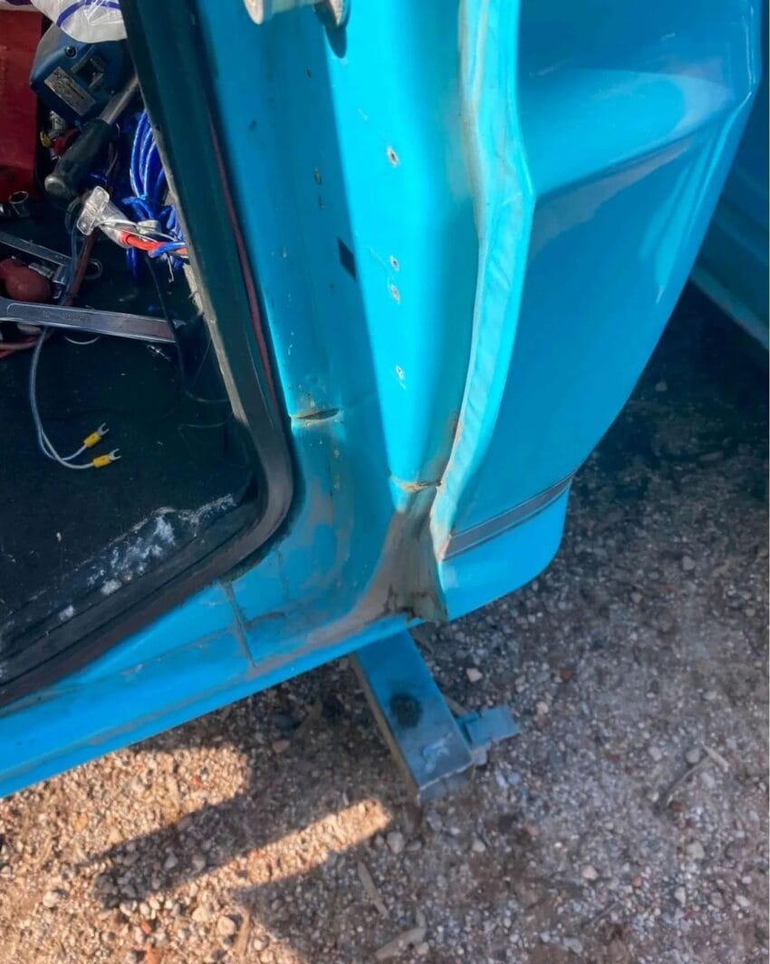 Custom Tub for Dual Wheel Ford F100 Truck - Image 6