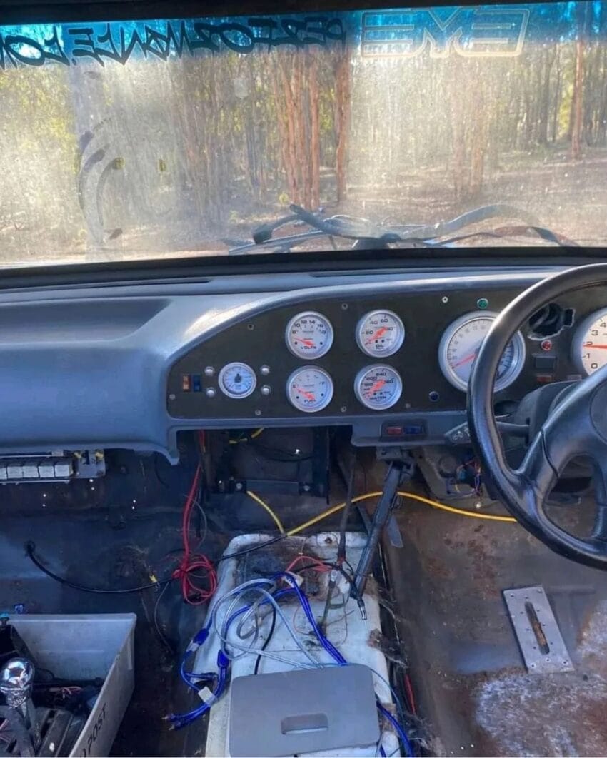 Custom Tub for Dual Wheel Ford F100 Truck - Image 4