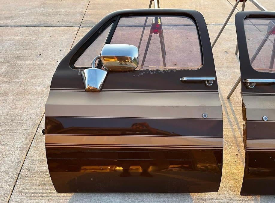 C10 doors and fenders - Image 4