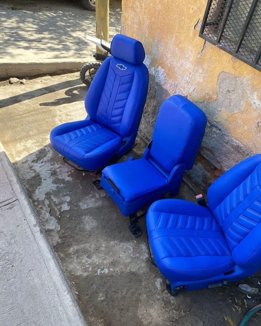 OBS Blue Seats - Image 2
