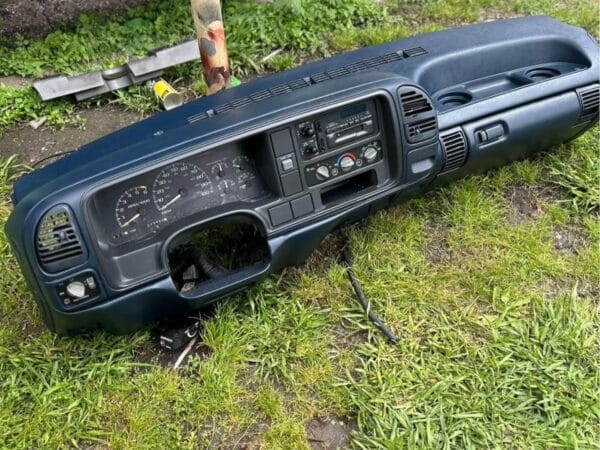 99-06 OBS Blue Dashboard