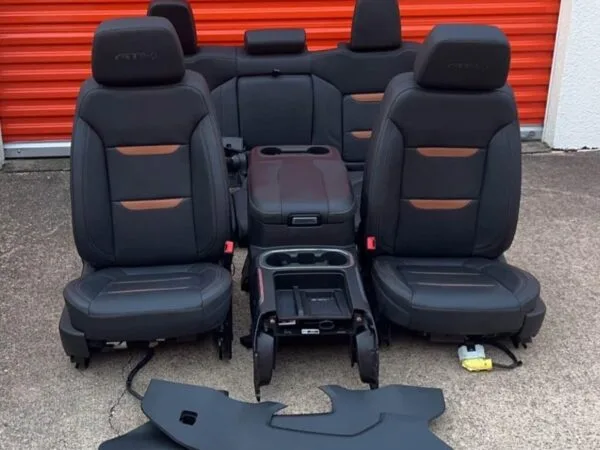 AT4 Sierra Leather Seats and Center Console