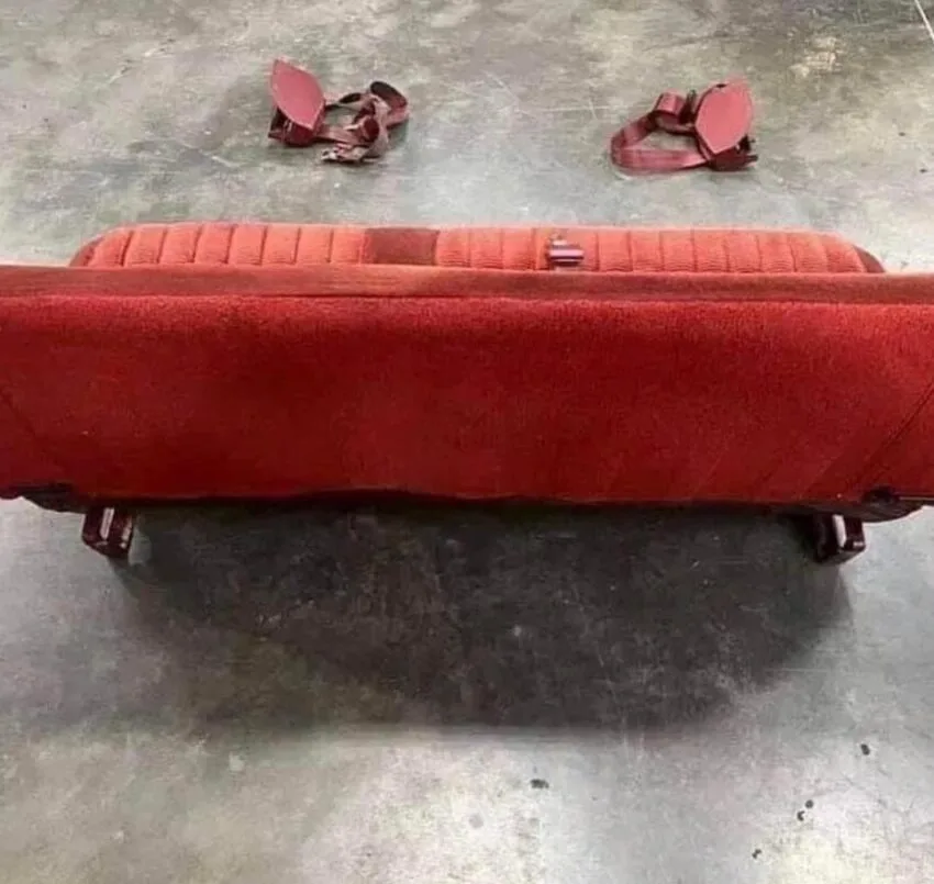 88-94 OBS Chevy Red Bench Seat - Image 3