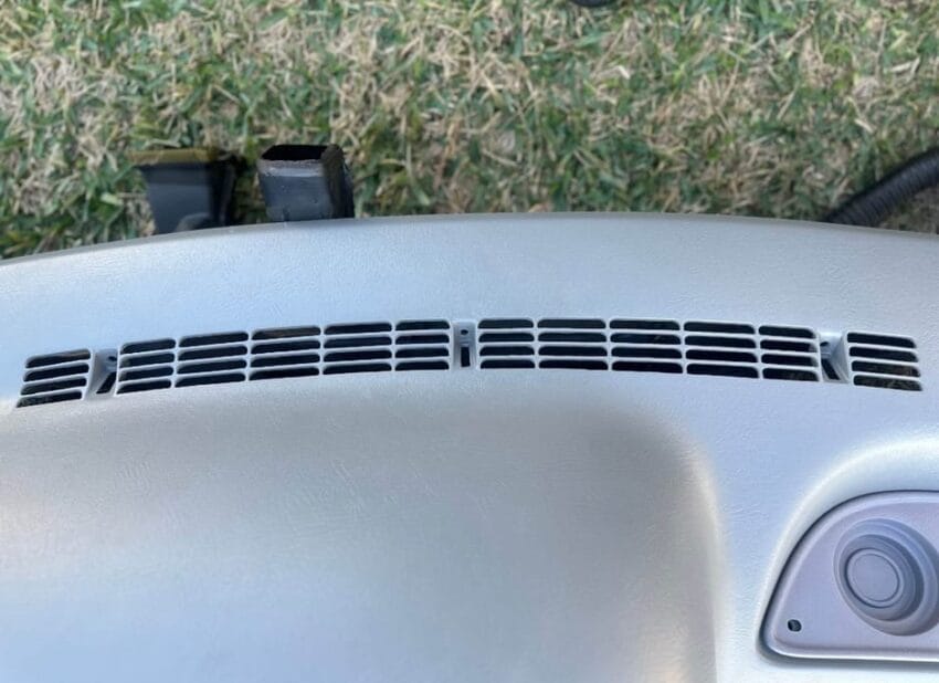 95-96 Chevy/GMC Dashboard - Image 5