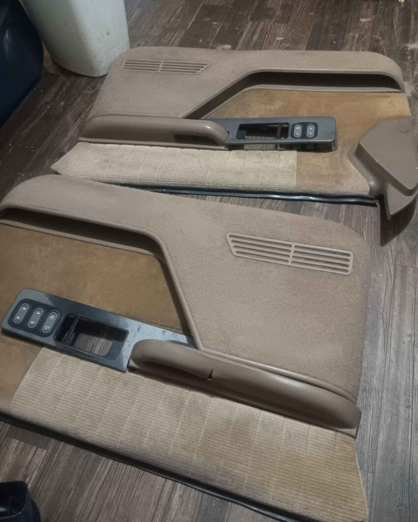 1988-1994 Chevy GMC Tan Door Panels - Image 2
