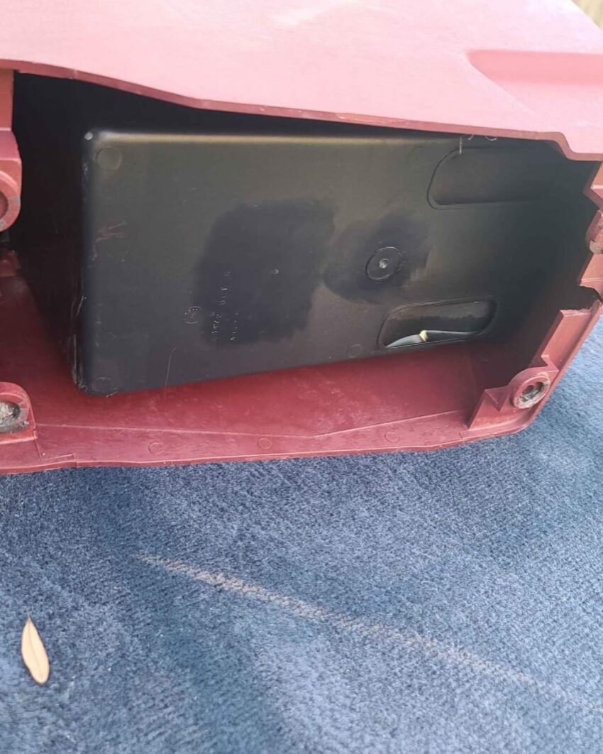 88-94 Chevy GMC Red Center Console - Image 5
