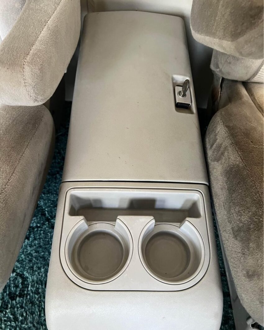 88-94 Chevrolet Silverado bucket seats - Image 4