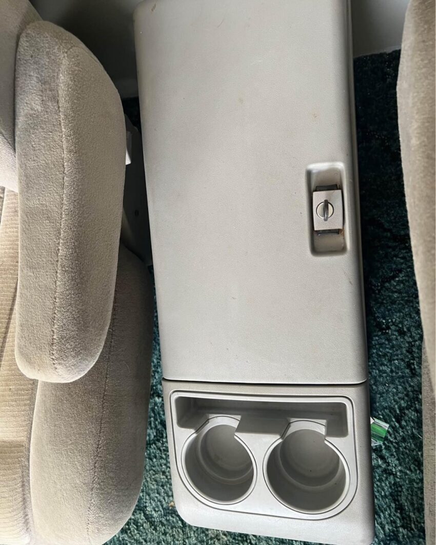 88-94 Chevrolet Silverado bucket seats - Image 6