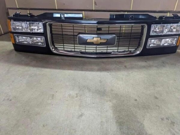 88-98 CHEVY SILVERADO GRILLE