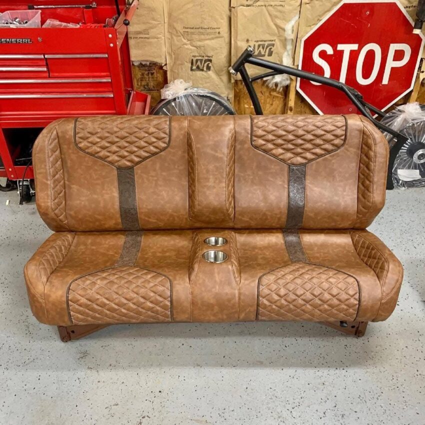 Contoured OBS bench seat