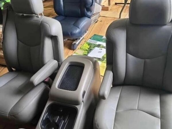 99-06 Grey Leather Front Seats
