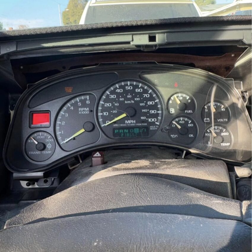 99-06 Chevy Silverado Tahoe Suburban 2500HD Cluster - Image 2