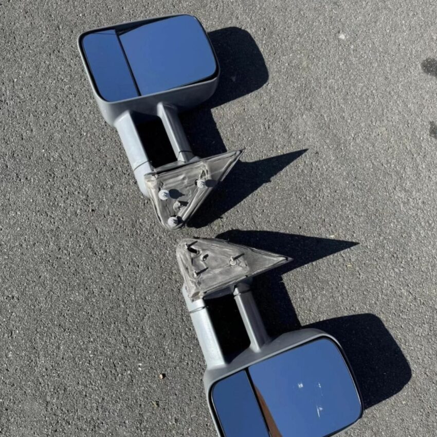 99-06 Chevy Silverado Mirrors