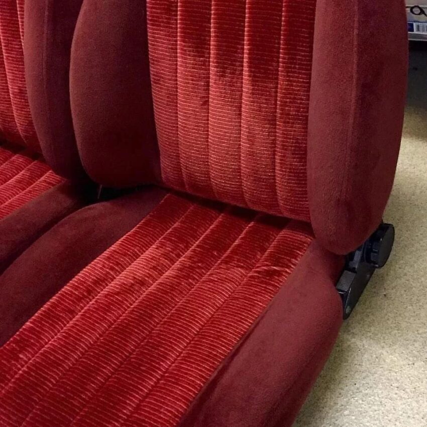 Obs chevy red seats - Image 6