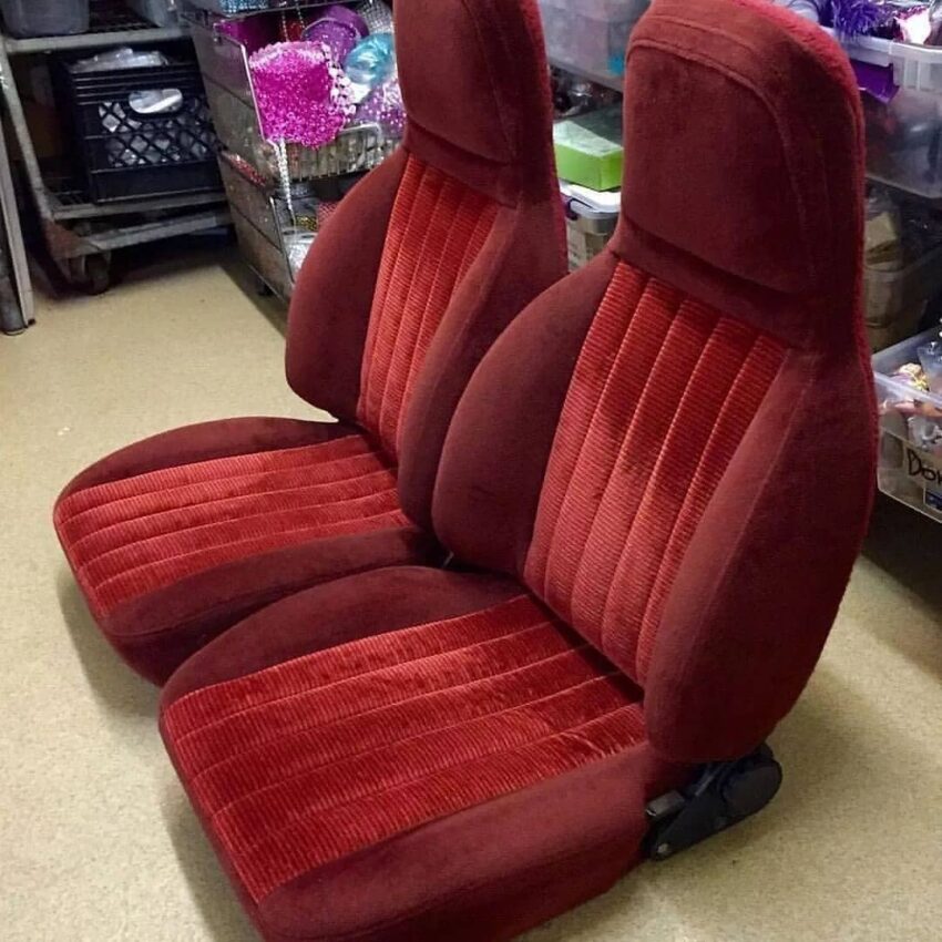 Obs chevy red seats - Image 2