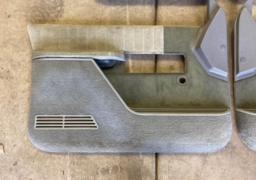 88-94 OBS Chevy Crew Cab Door Panels - Image 3