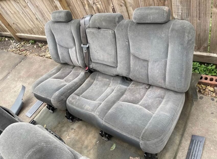 2003-2006 Chevy GMC Interior - Image 4