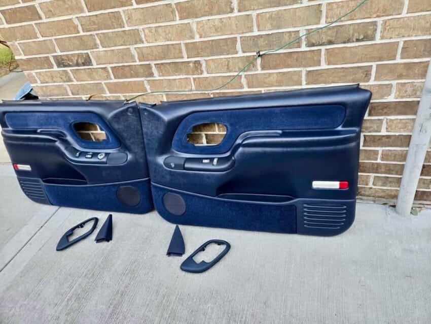 95-99 Chevy GMC Blue Door Panels