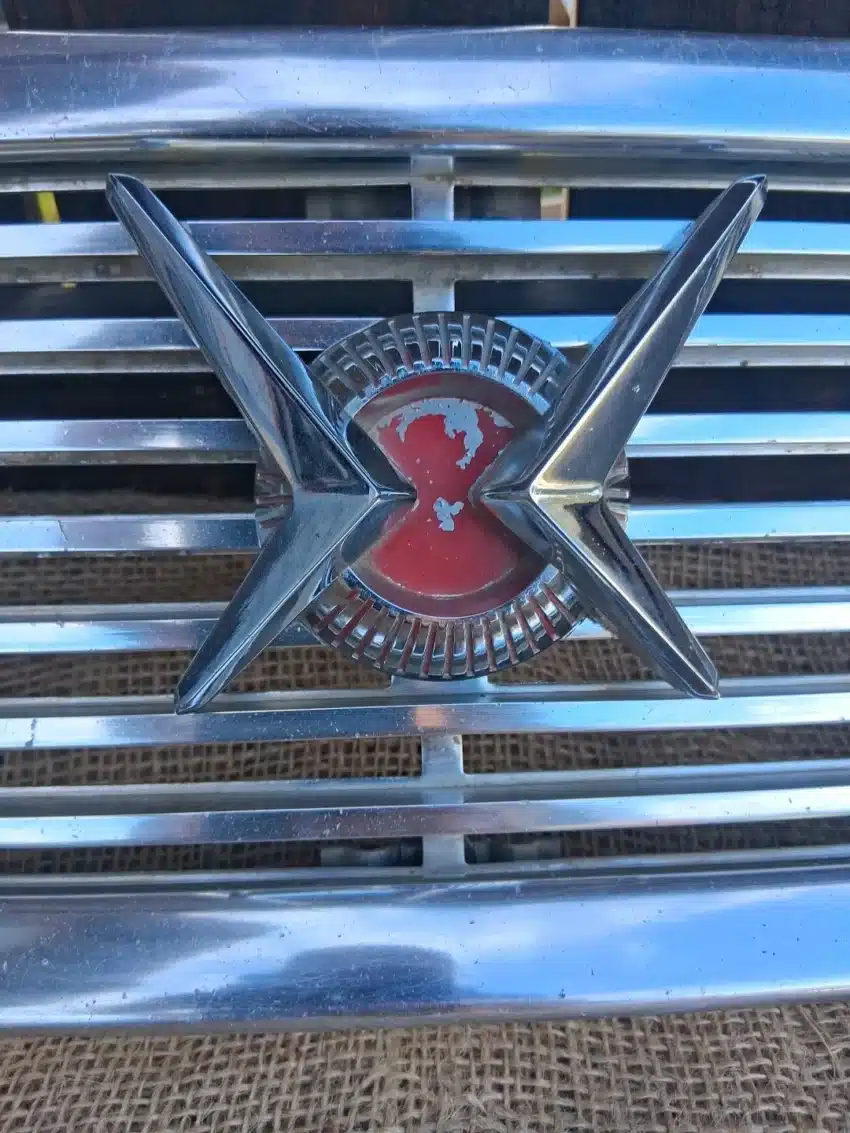 1960 Dodge D100 Wagon Power grill for sale - Image 3