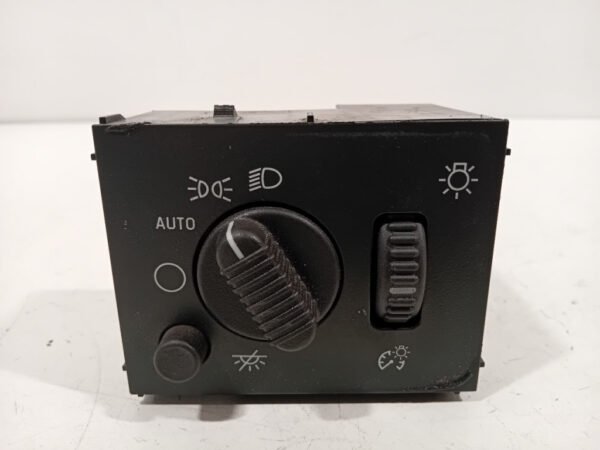 2000 - 2004 GMC Sierra Light switch