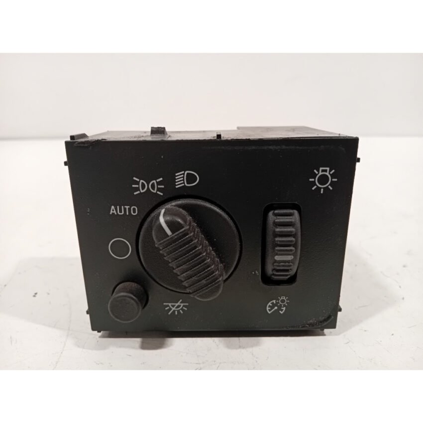 2000 - 2004 GMC Sierra Light switch