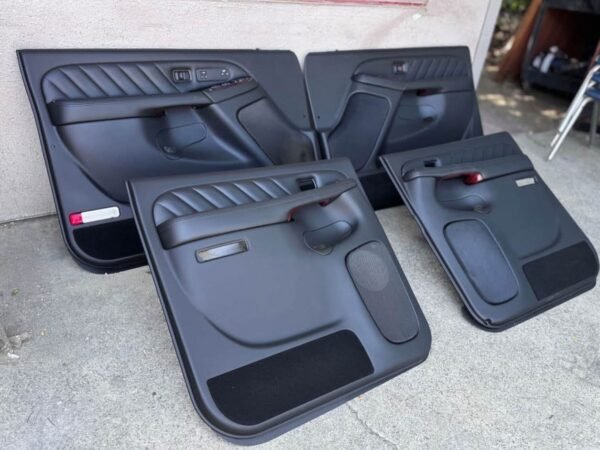 2006 Cadillac Escalade Platinum Custom Black Door Panels