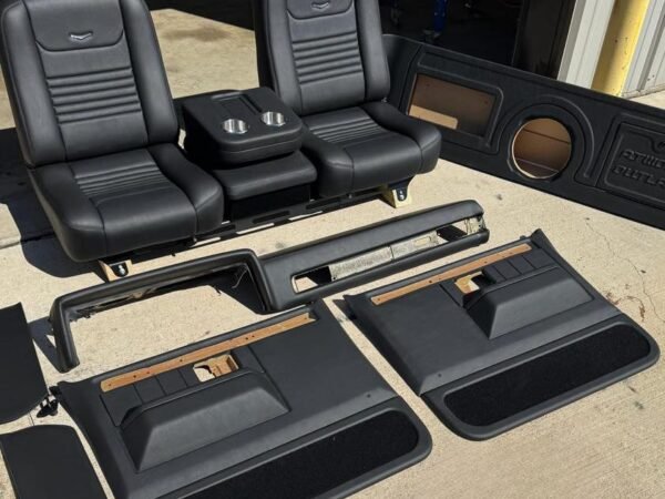 1987 c10 custom set up in black with speaker box