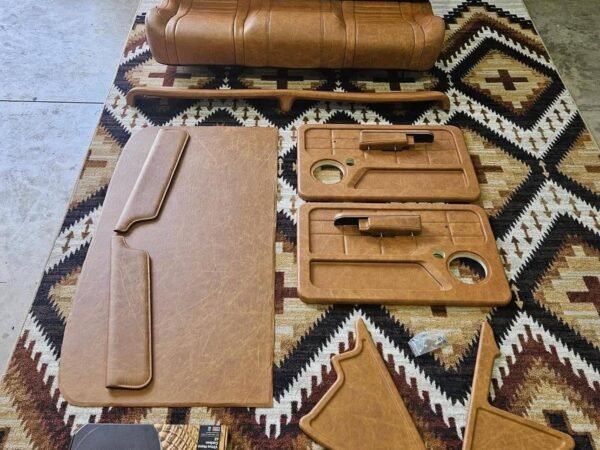 Full Interior In Brown Leather For F100