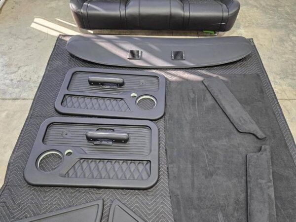 Full Interior In Black For F100