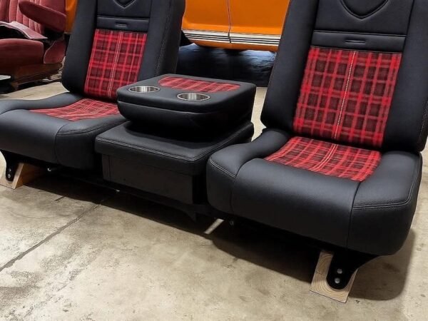 Black/Red Plaited C10 Bucket Seat With Center Console