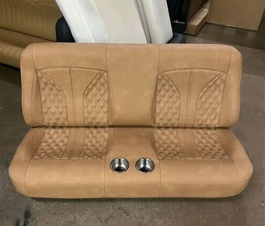 Distressed camel double diamond yoke with center bolsters and SS cups