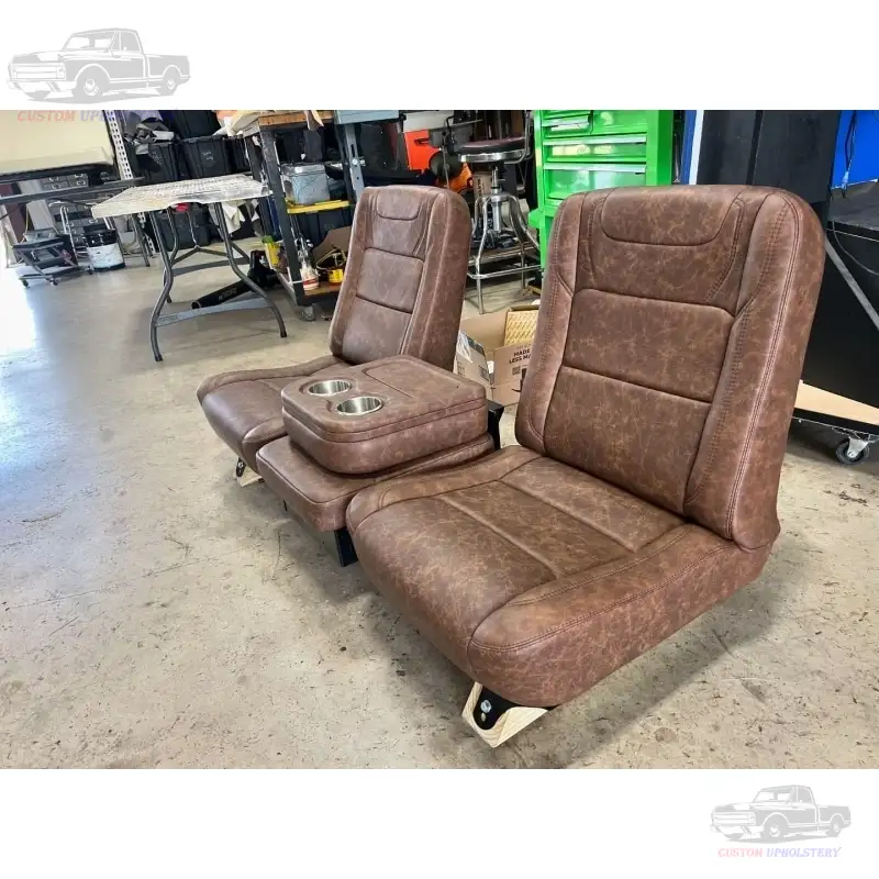 73-87 C10 Bucket Seats and Center Console - Image 2
