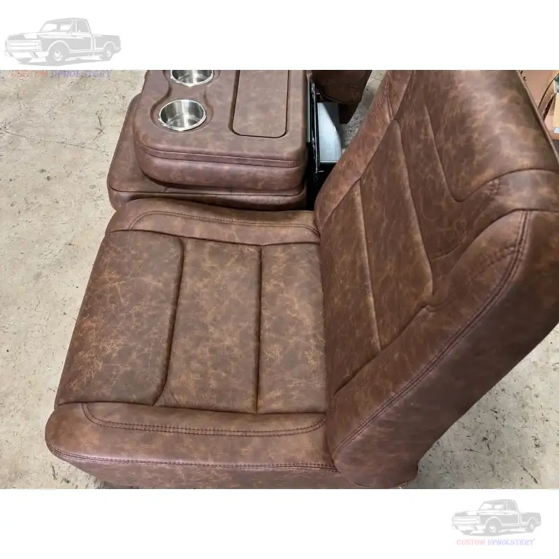 73-87 C10 Bucket Seats and Center Console - Image 3
