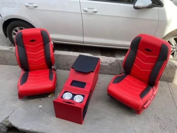 99-06 Chevy Front Seats with Console